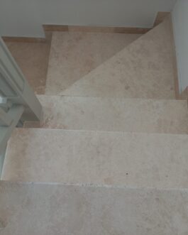 Treapta travertin 35*100*3 cm chituita